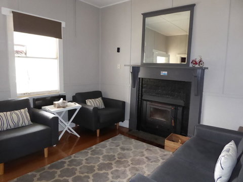 Riders Hut - Derby - Whitsundays Accommodation 3