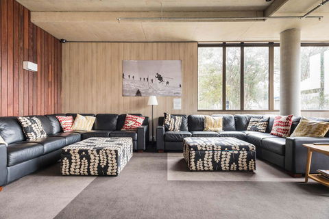 Buller Central Hotel - Whitsundays Accommodation 4