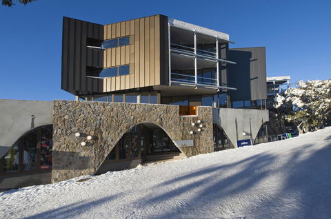 Buller Central Hotel - Whitsundays Accommodation 10