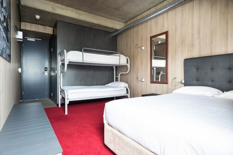 Buller Central Hotel - Whitsundays Accommodation 3