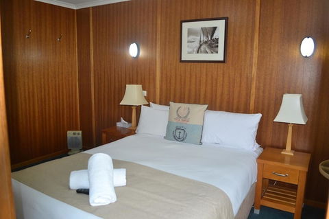 Point Lonsdale Guest House - Whitsundays Accommodation 6