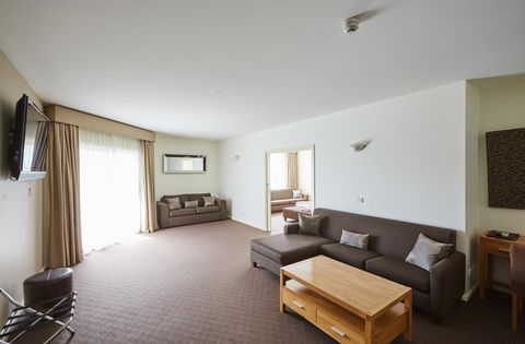 Mornington Hotel - Whitsundays Accommodation 20