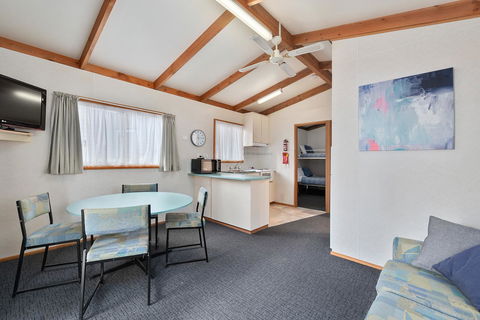 High Country Holiday Park - Whitsundays Accommodation 18