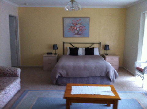 The Balnarring Motel - Whitsundays Accommodation 2