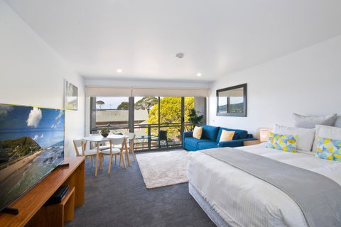 Lorne Bay View Motel - Whitsundays Accommodation 38