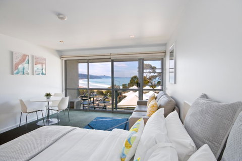 Lorne Bay View Motel - Whitsundays Accommodation 15
