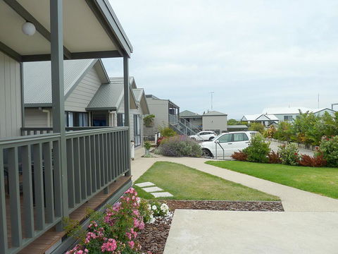 Apollo Bay Waterfront Motor Inn - Whitsundays Accommodation 10