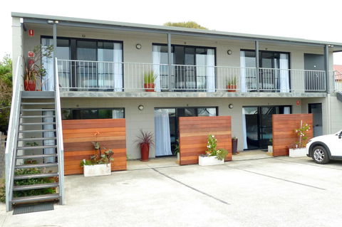 Apollo Bay Waterfront Motor Inn - Whitsundays Accommodation 9