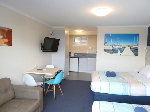 Apollo Bay Waterfront Motor Inn - Whitsundays Accommodation 18
