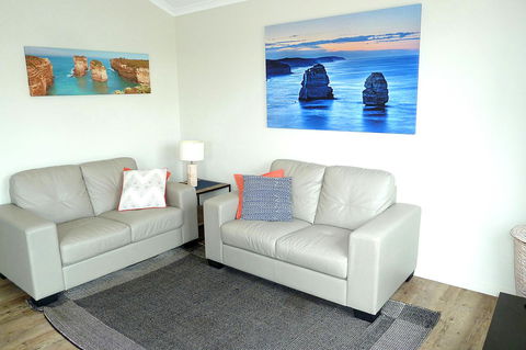Apollo Bay Waterfront Motor Inn - Whitsundays Accommodation 3