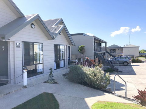 Apollo Bay Waterfront Motor Inn - Whitsundays Accommodation 21