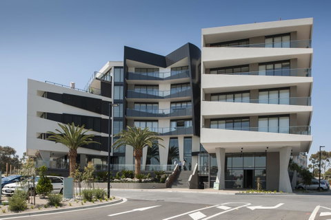 Caroline Serviced Apartments Sandringham - Whitsundays Accommodation 0