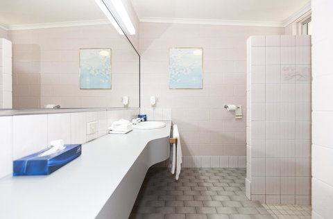 The Grampians Motel - Whitsundays Accommodation 18