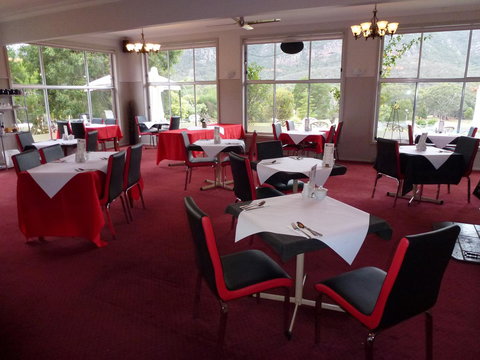 The Grampians Motel - Whitsundays Accommodation 2