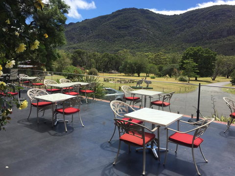 The Grampians Motel - Whitsundays Accommodation 0
