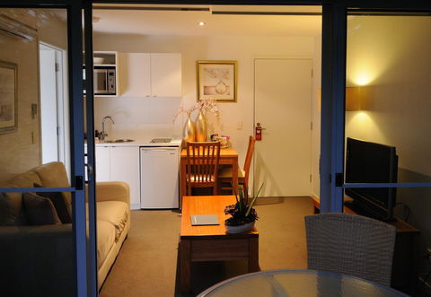 The Victoria Apartments - Whitsundays Accommodation 8