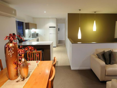 The Victoria Apartments - Whitsundays Accommodation 40