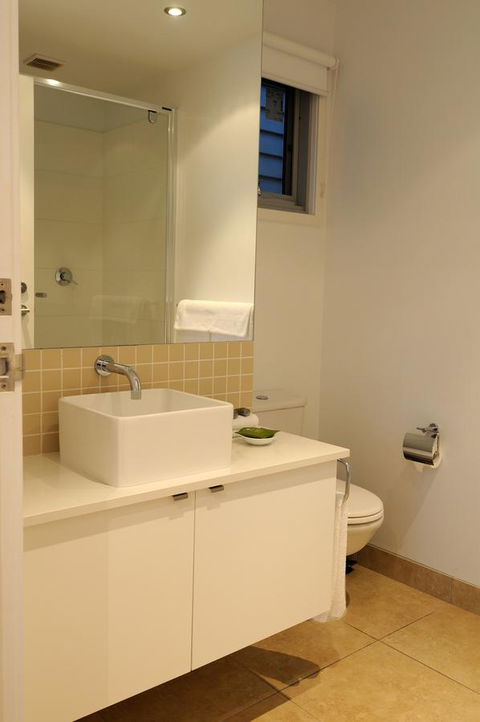 The Victoria Apartments - Whitsundays Accommodation 4