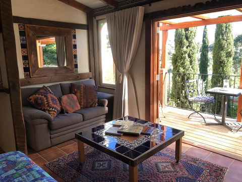 Villa Mallorca - Whitsundays Accommodation 9
