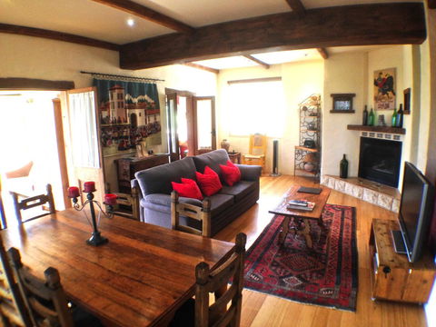 Villa Mallorca - Whitsundays Accommodation 39