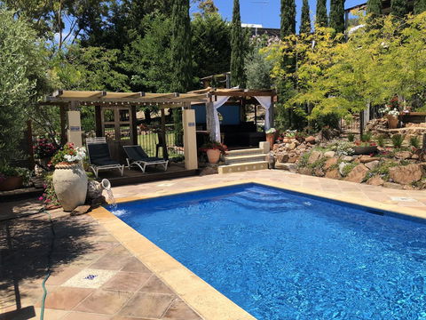 Villa Mallorca - Whitsundays Accommodation 24