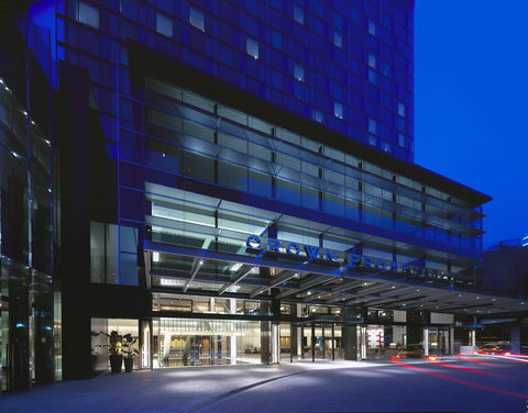 Crown Promenade Melbourne - Whitsundays Accommodation 10