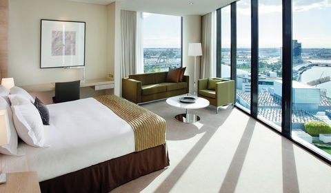 Crown Promenade Melbourne - Whitsundays Accommodation 18