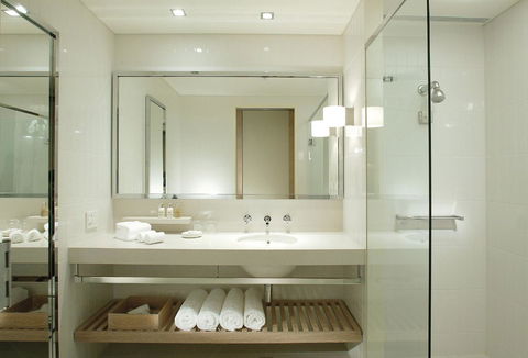 Crown Promenade Melbourne - Whitsundays Accommodation 6