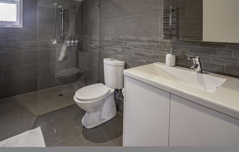 Bayview Loft - Whitsundays Accommodation 8