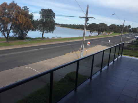 Heyfield Motel And Apartments - Whitsundays Accommodation 41