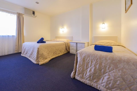Heyfield Motel And Apartments - Whitsundays Accommodation 11