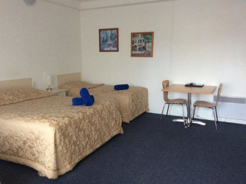 Heyfield Motel And Apartments - Whitsundays Accommodation 36