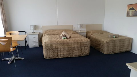 Heyfield Motel And Apartments - Whitsundays Accommodation 38