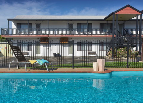 Heyfield Motel And Apartments - Whitsundays Accommodation 30