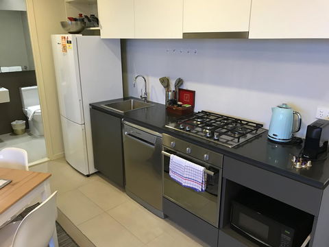 Winston Apartments - Whitsundays Accommodation 16