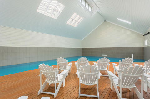 Deep Blue Hotel & Hot Springs - Whitsundays Accommodation 13
