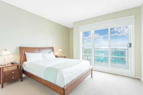 Deep Blue Hotel & Hot Springs - Whitsundays Accommodation 33