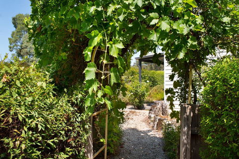 Koovelly Spa - Whitsundays Accommodation 10