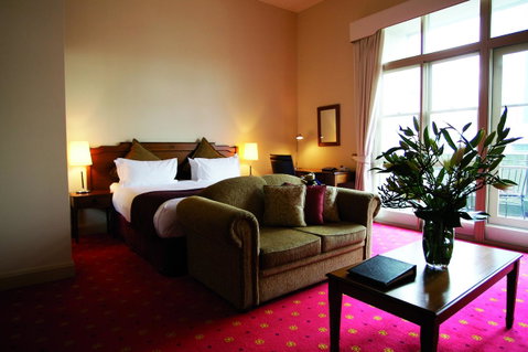 Grand Hotel Melbourne - Whitsundays Accommodation 29