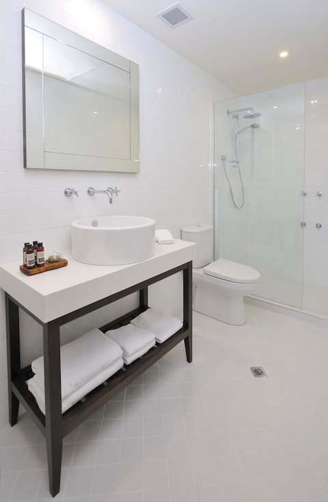 Grand Hotel Melbourne - Whitsundays Accommodation 4