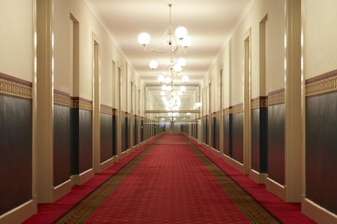 Grand Hotel Melbourne - Whitsundays Accommodation 14