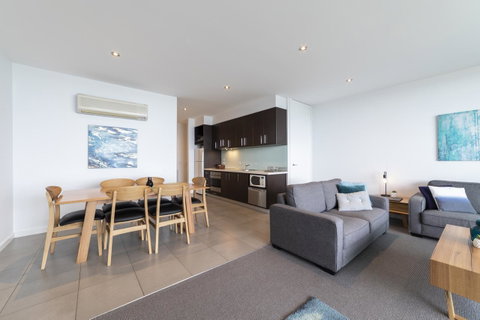 The Dolphin Apartments - Whitsundays Accommodation 21