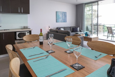 The Dolphin Apartments - Whitsundays Accommodation 20