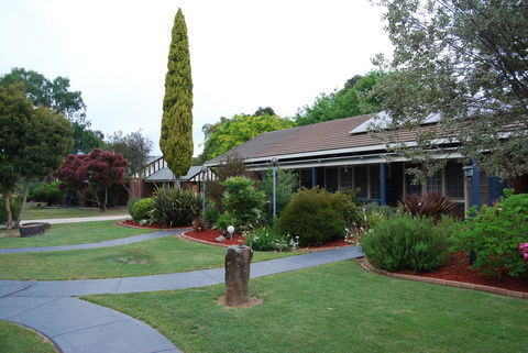 Greenvale Holiday Units - Whitsundays Accommodation 12