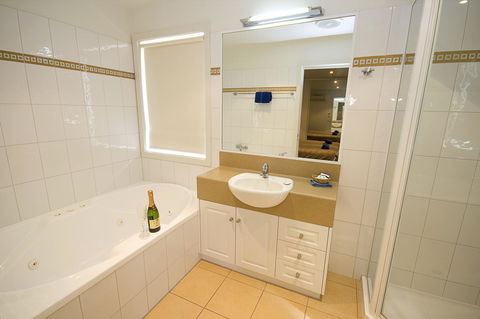 Anchorage Motel & Villas Lorne - Whitsundays Accommodation 23