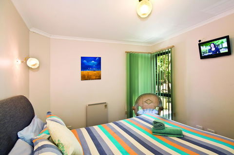 Anchorage Motel & Villas Lorne - Whitsundays Accommodation 29