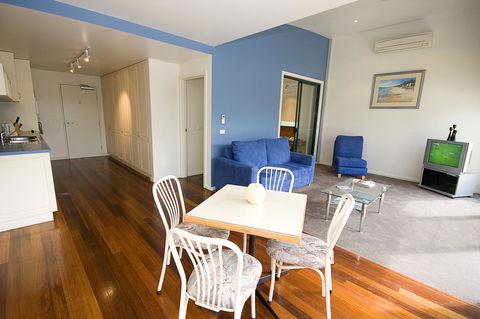 Anchorage Motel & Villas Lorne - Whitsundays Accommodation 15