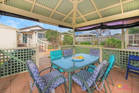 Nautique Beach House - Whitsundays Accommodation 19