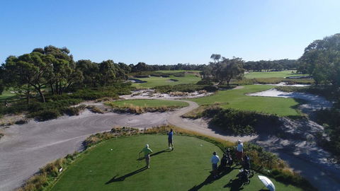 Nautique Beach House - Whitsundays Accommodation 28