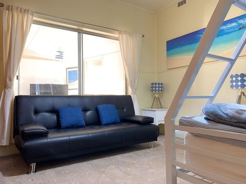 Nautique Beach House - Whitsundays Accommodation 10